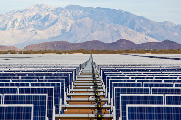 A 2MW solar array, to be attached to E.On energy storage facility at TEP site in Arizona. Source: Array Technologies.