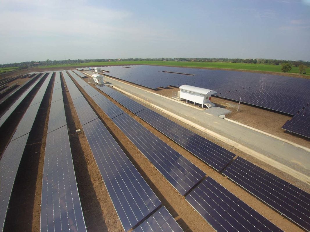 First Solar and SunPower have agreed to enter into the acquisition of its Joint Venture solar power plant yieldco, 8point3 Energy Partners to energy investment firm Capital Dynamics, Inc. Image First Solar
