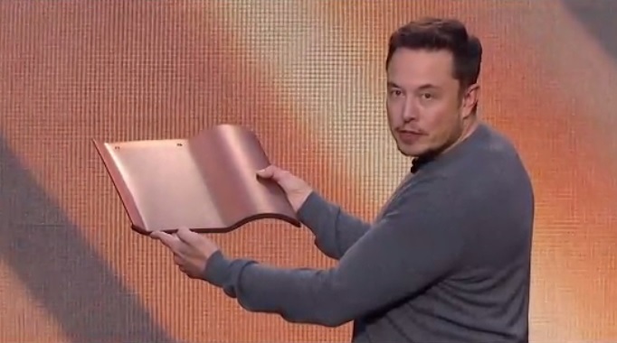 Each roof tile has one mono cell embedded. Source: Tesla/YouTube.