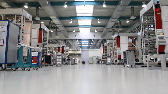 German-based trade association VDMA Photovoltaic Equipment said that manufacturing equipment orders received by around 100 members increased by 86% in the fourth quarter of 2015, marking a major rebound in purchase orders. Image: Centrotherm