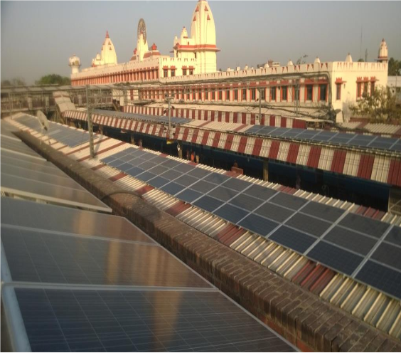 Indian Railways currently spends a quarter of its income on energy bills amounting to US$5 billion. Credit: Ministry of Railways